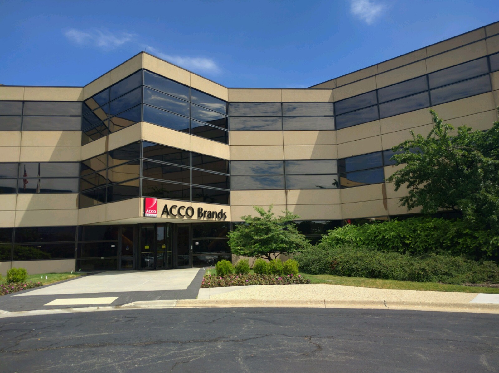 ACCO Brands # ML