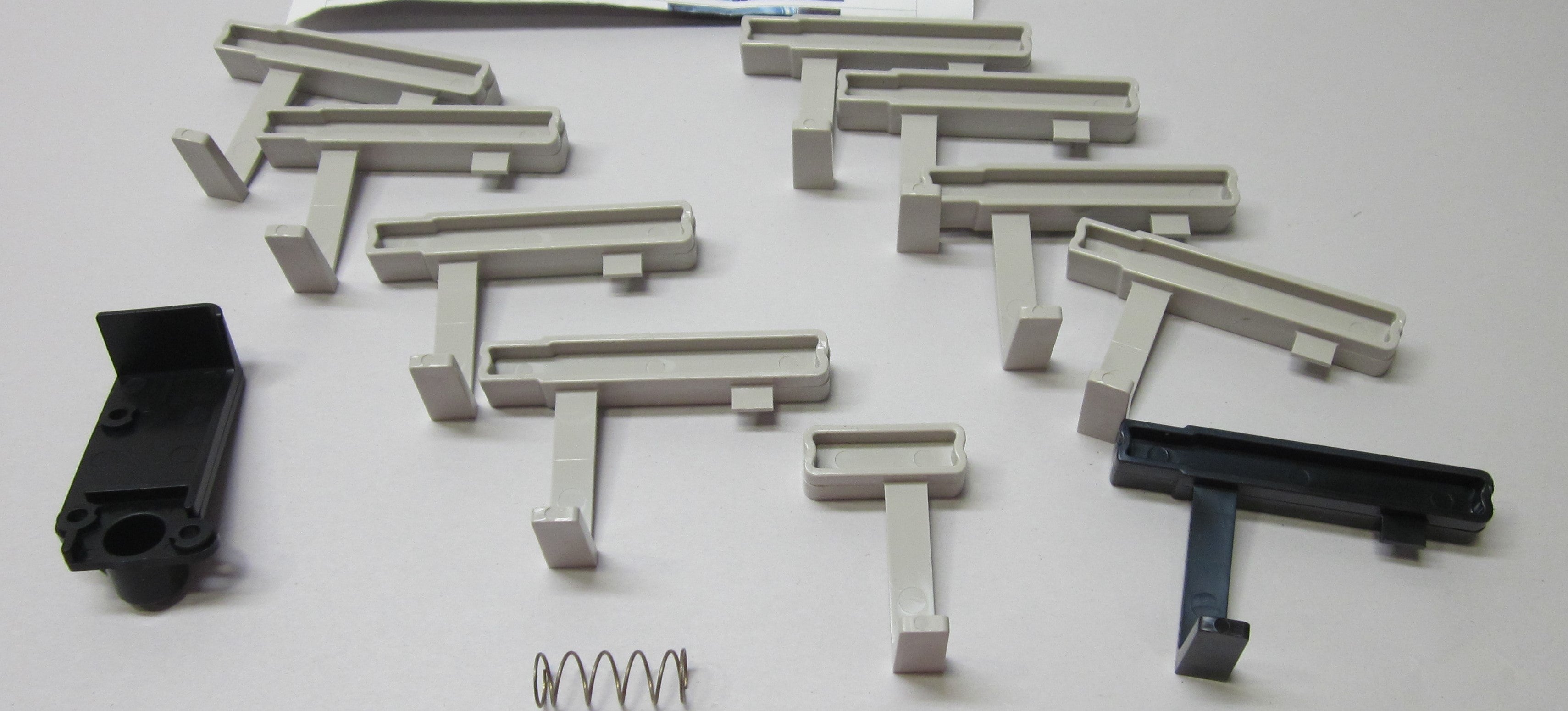 Capsa Healthcare # UG-LOCK TAB REMOVAL