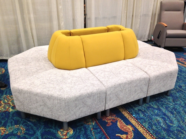 La-Z-Boy Contract Furniture # DIA30UA GRADE 8 CAL133