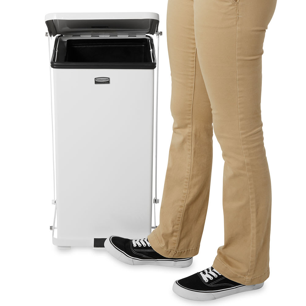 Rubbermaid # FGST12EPLWH